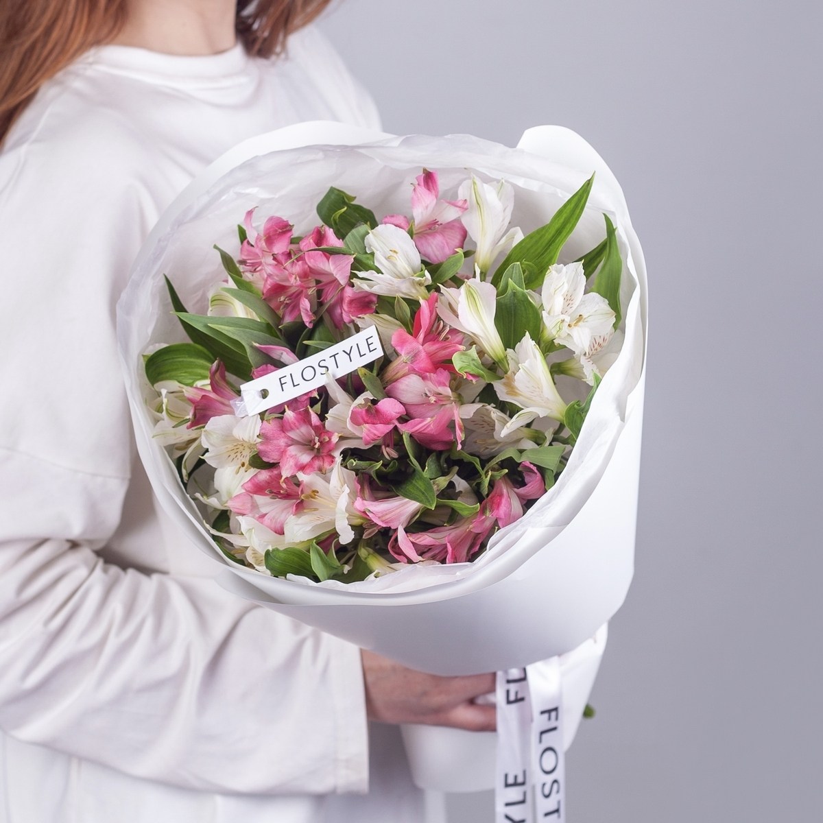 nezhnyj buket alstromerij 5